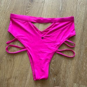 Creatures xix pole bottom, burning man, pole bottoms